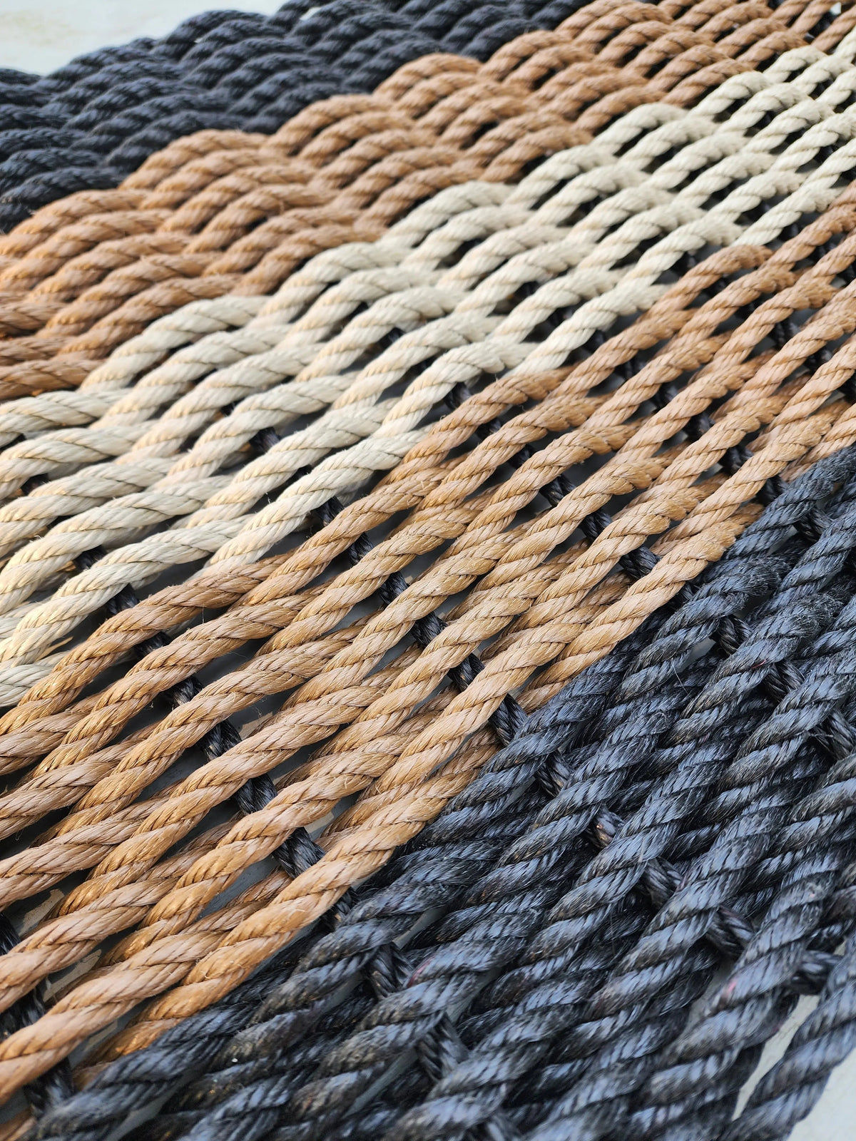 Black, Brown & Tan 5-Stripe Lobster Rope Doormat