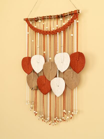Levia Warm Macrame Leaf Hangings