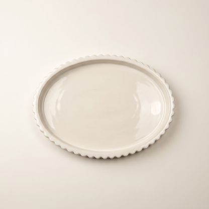 Scalloped Oval Tray, Gypsum White 8"